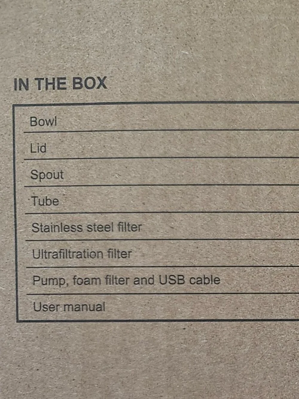 CAT CARE Pet Water Fountain, 84oz/2.5L Capacity, Includes 4x Filters USED DISCON
